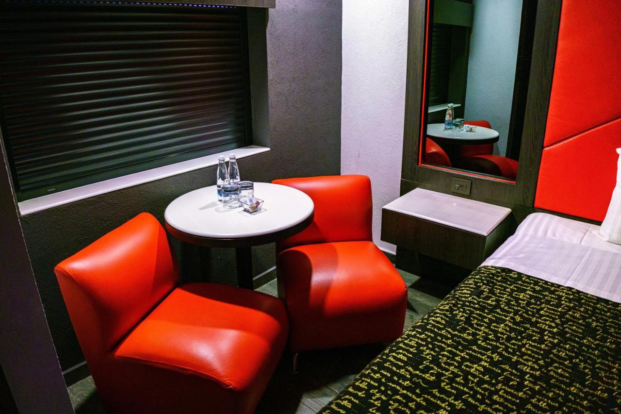 Hotel Passion Secrets Villas And Suites トルーカ エクステリア 写真